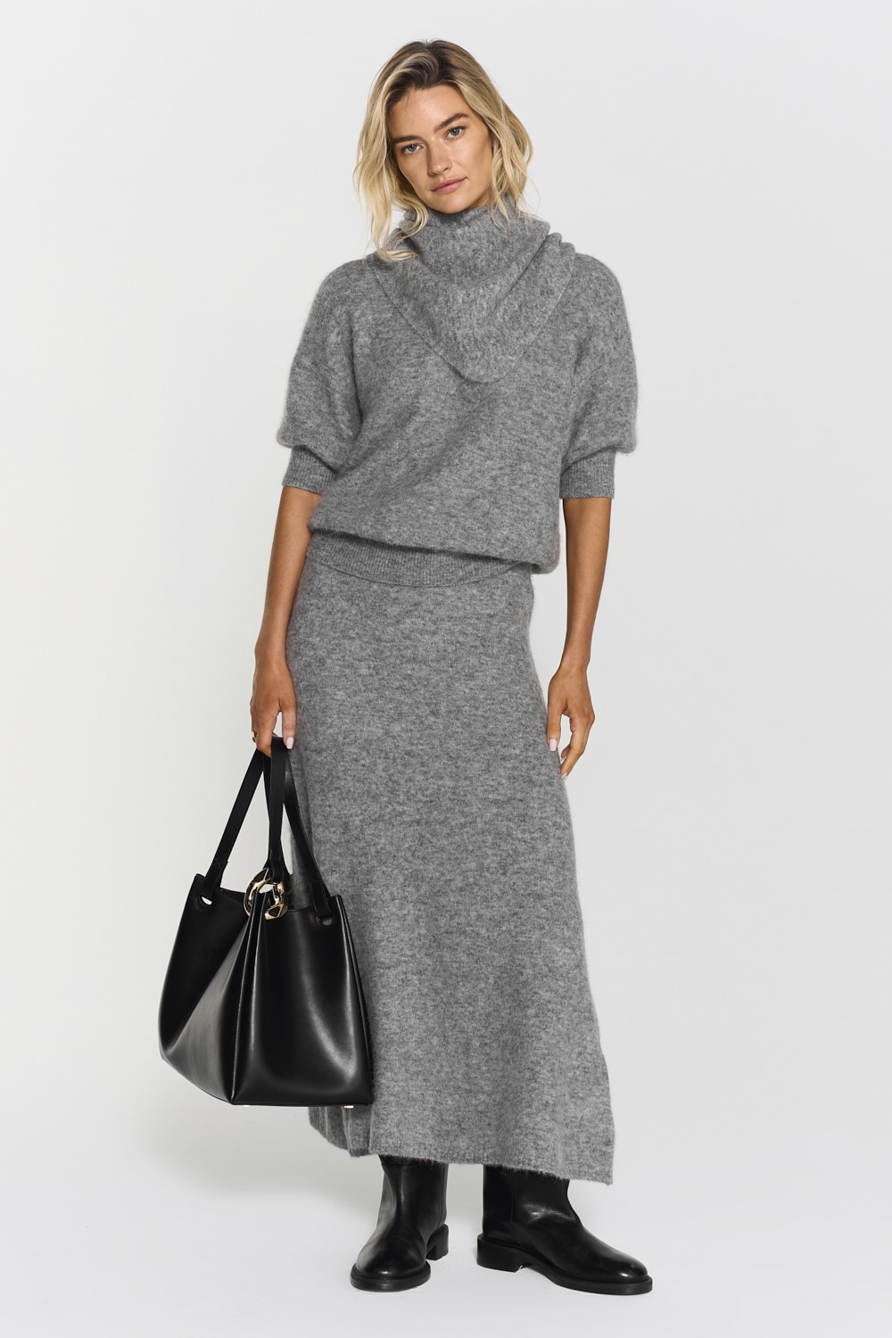 Israa Knitted Skirt