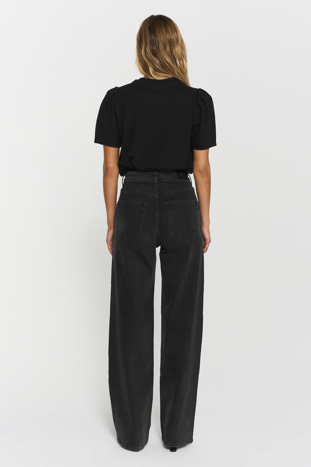 Isa Puff Sleeve Tee