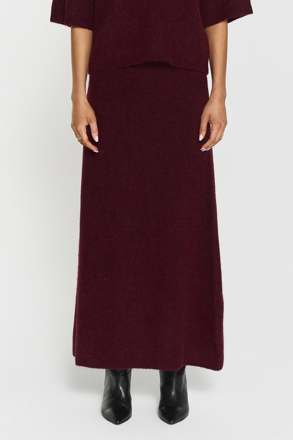 Israa Knitted Skirt