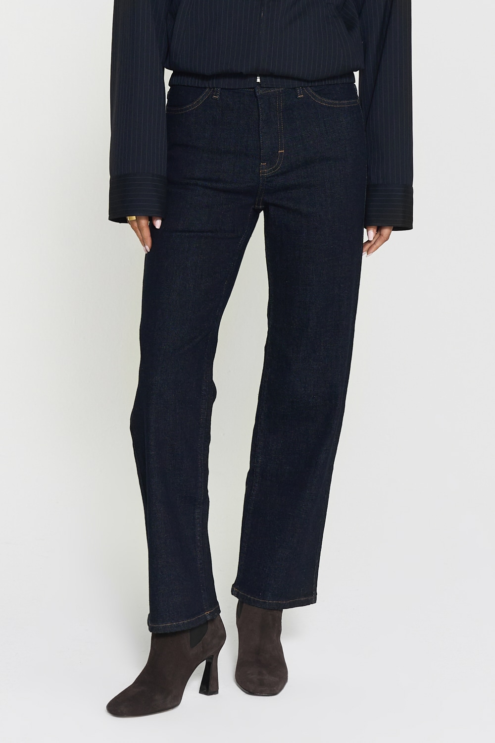 Nelly Jeans