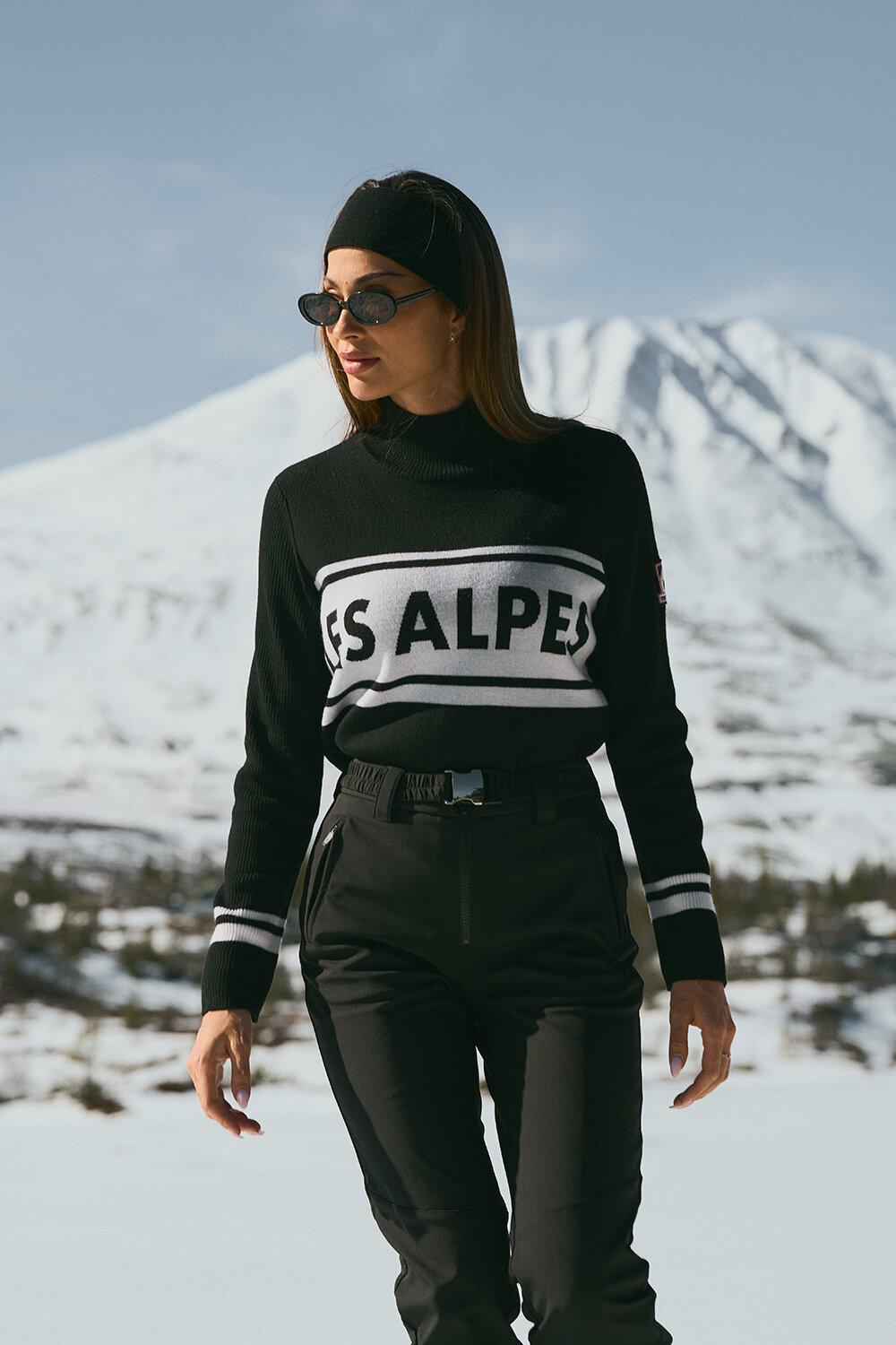 Les Alpes Knitted Sweater