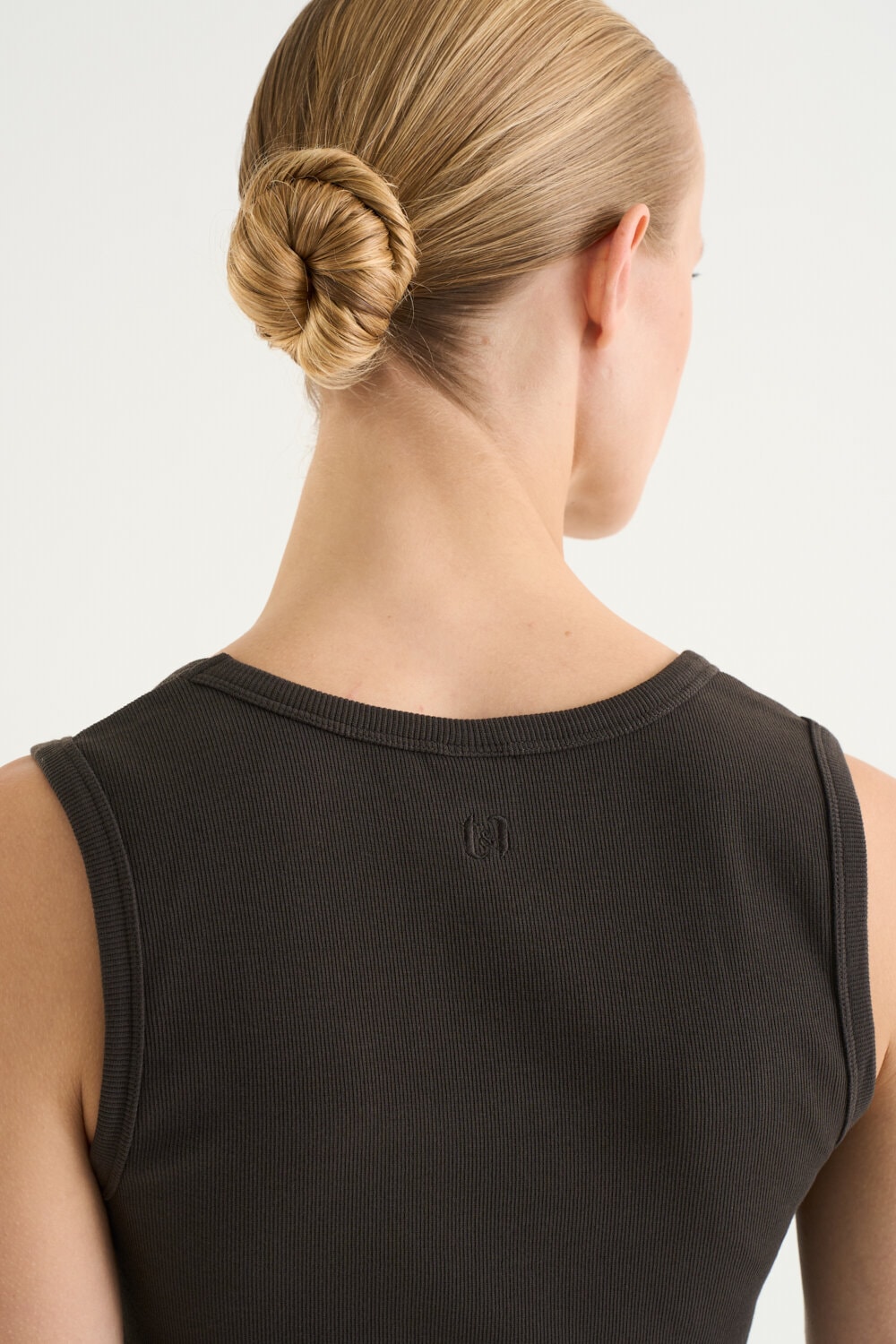 Hera Singlet