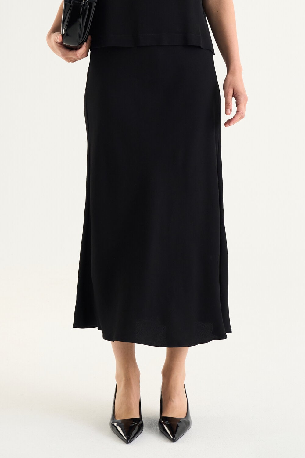 Tyne Satin Skirt