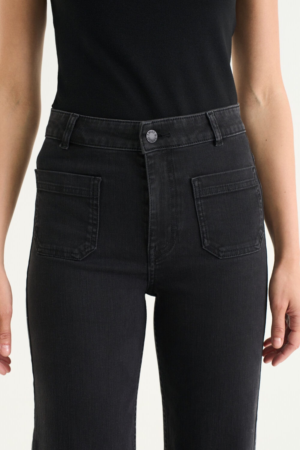 Cleo Jeans