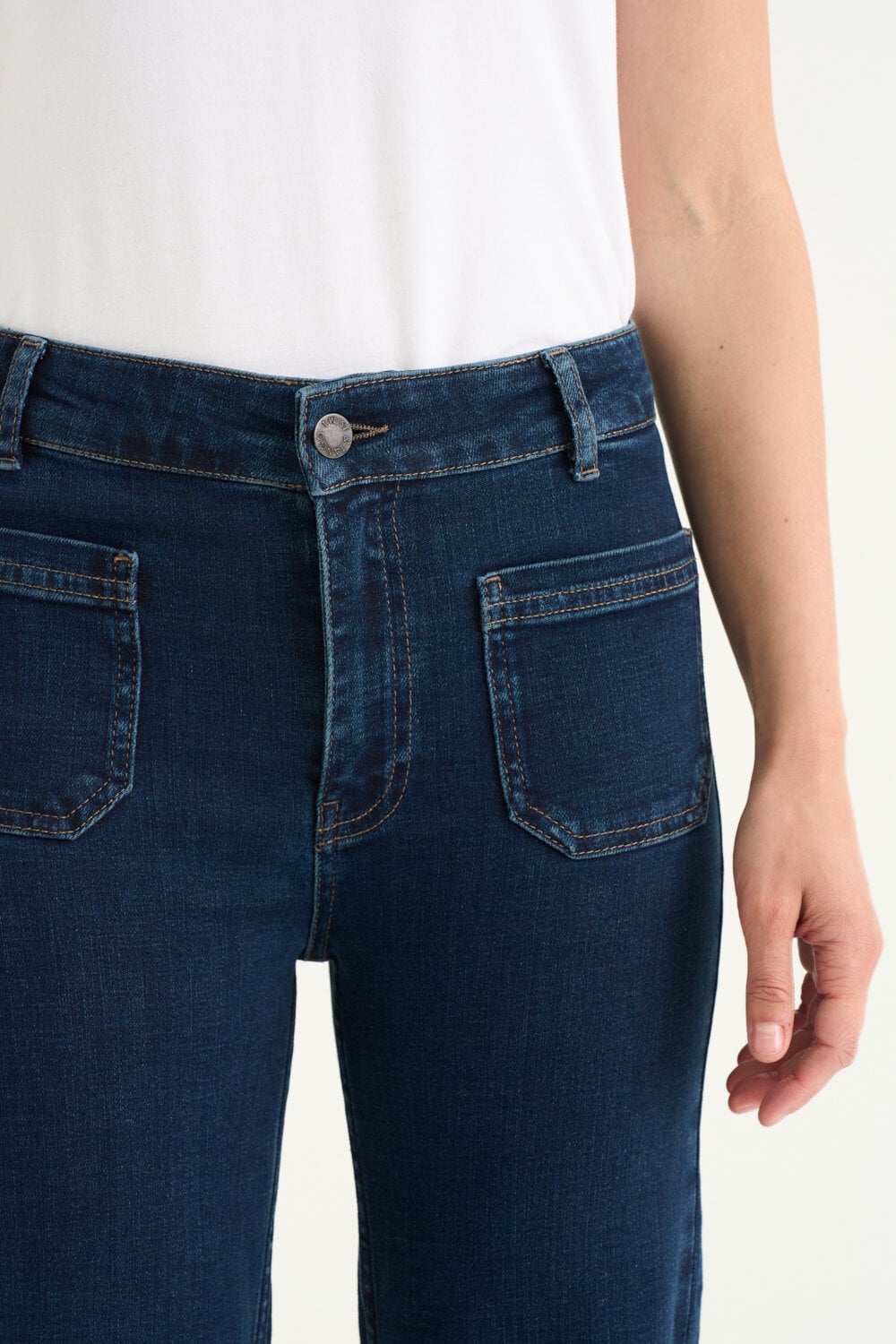 Cleo Jeans