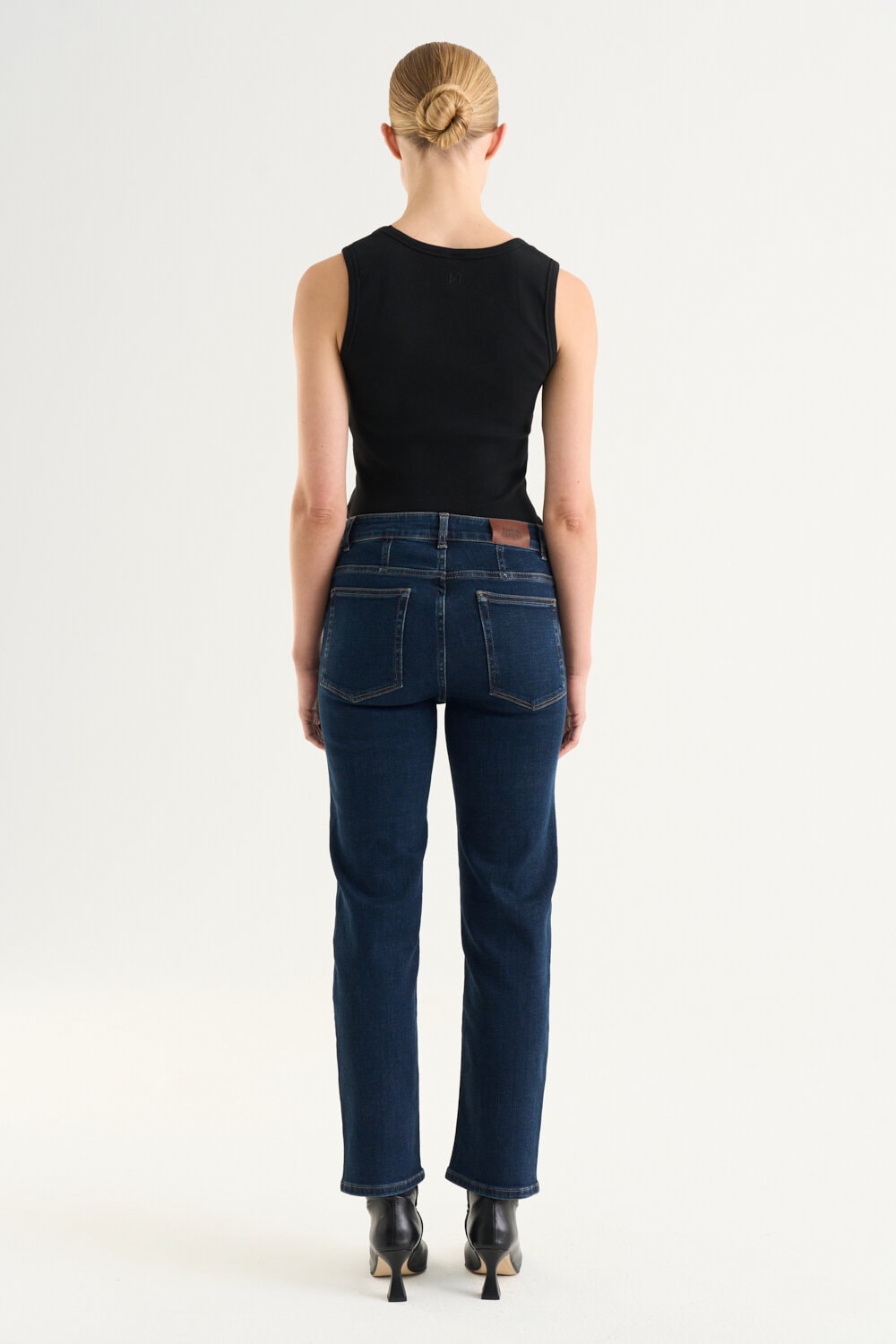 Nelly Jeans