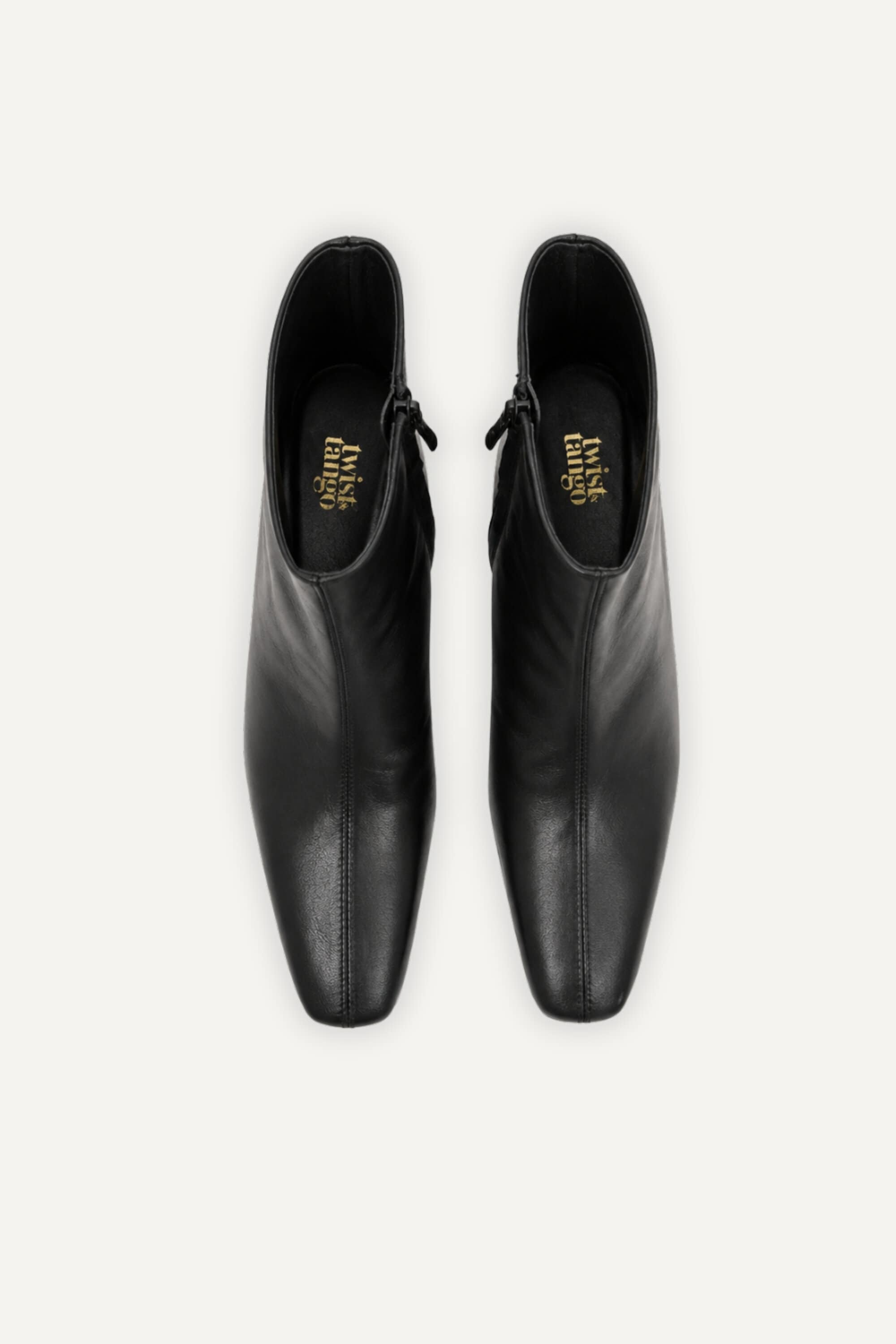Celle Boots