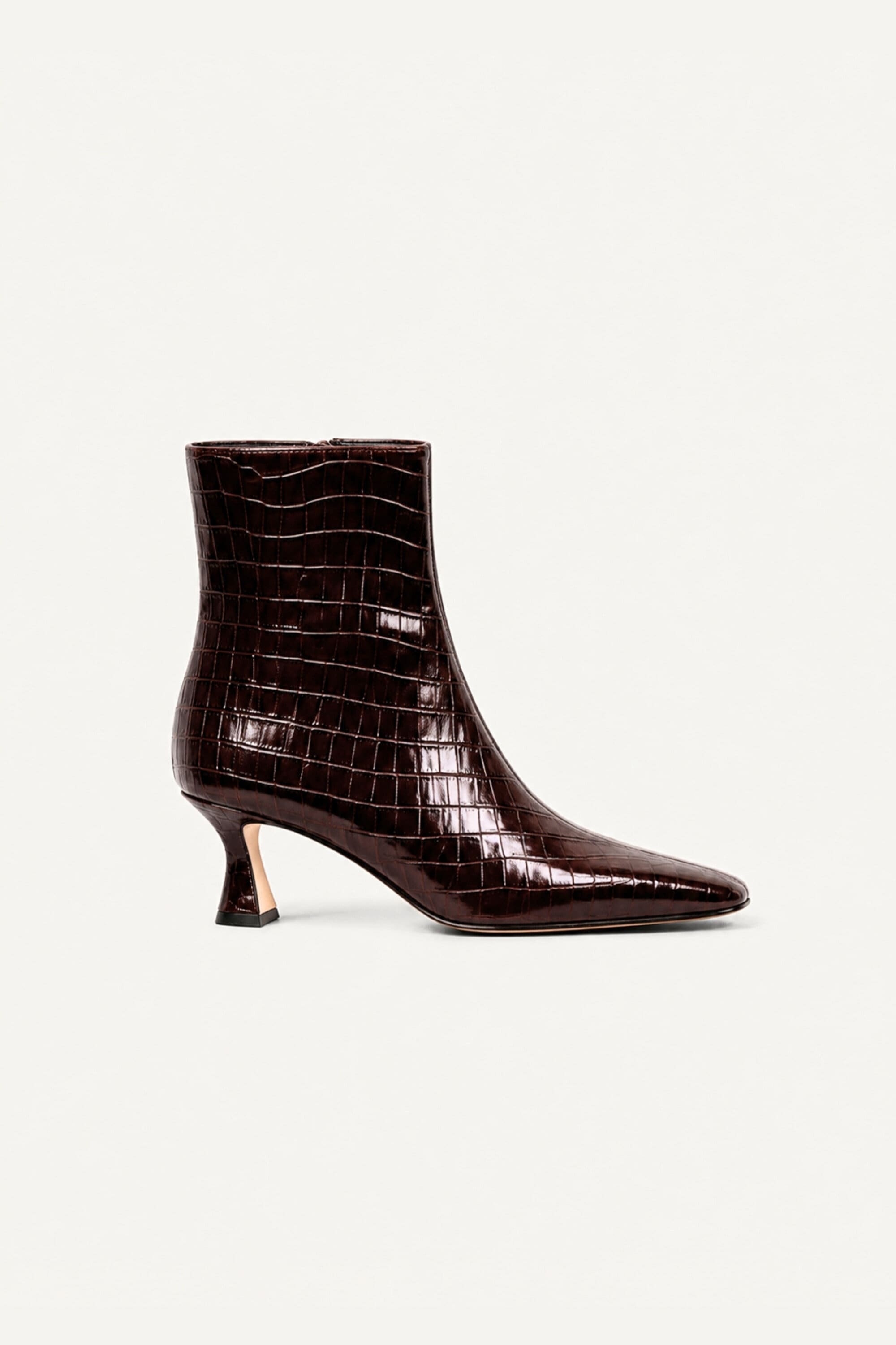 Celle Boots