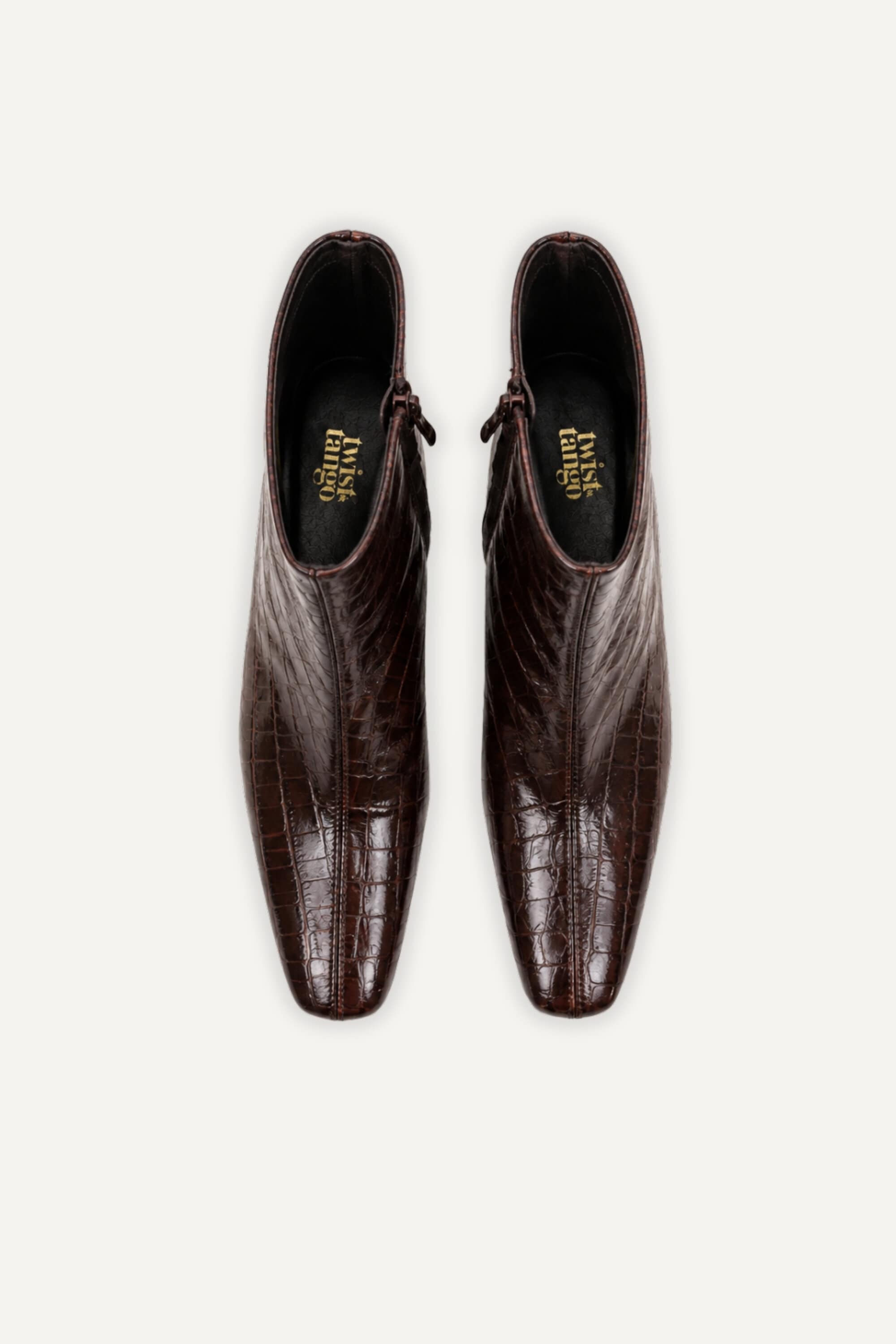 Celle Boots