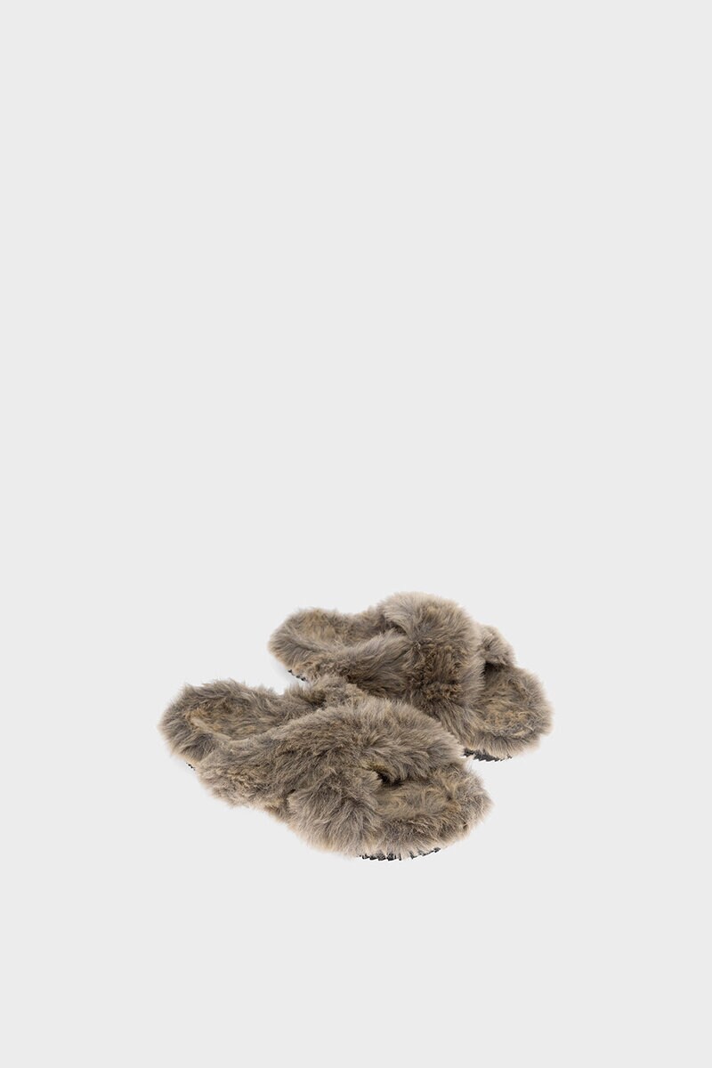 Product Image for Parga Slippers