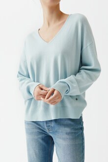762519_Kyra-Sweater-Cloud-Blue-12